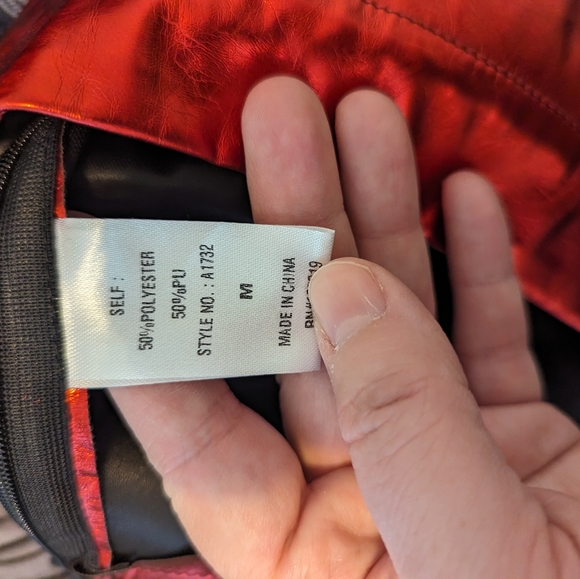 Day + Moon sexy red skirt - Picture 6 of 11